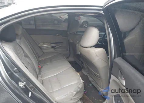 2010 Honda Accord 2.4 Ex-L from USA, damaged, VIN 1HGCP2F85AA118074